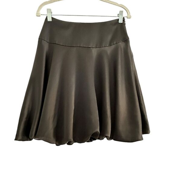 White House Black Market Satin Bubble Hem Cocktail Skirt | 4 - Picture 3 of 7